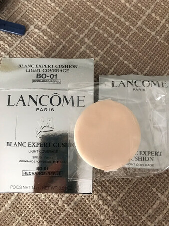 原来用过的，轻薄，显肤色，这次在京东看到价格优惠，赶紧下单