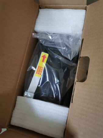 我为什么喜欢在京东买东西，因为今天买明天就可以送到。我为什么每个商品的评价都一样，因为在京东买的东西太多太多了，导致积累了很多未评价的订单，所以我统一用段话作为评价内容。京东购物这么久，有买到很好的产品。墨盒收到包装外观做工很不错。价格合理，用后再做评价！一次性买了两盒办公用！