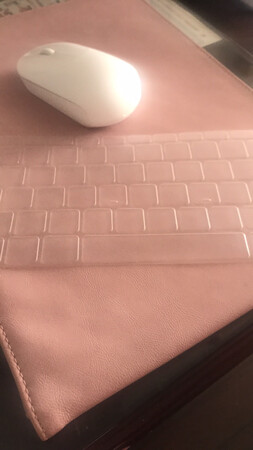 保护膜很好，很轻便