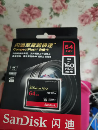 卡收到昨天去试拍了一下，速度没得说，连拍储存基本不用等，相当快，一直用这个品牌的卡，质量很好，可靠，速度机要匹配这种高速卡，用起来才爽，价格还是小贵，不过对速度有要求选它就没错了，总的来说还是很满意，必须好评……