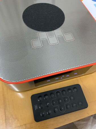 还行吧，就是不能蓝牙自动授时。