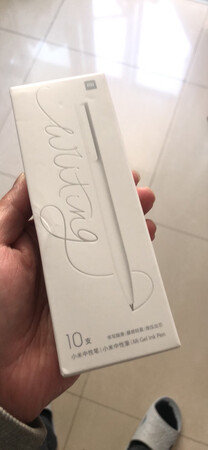 非常棒的笔，书写流畅，孩子说very good.
