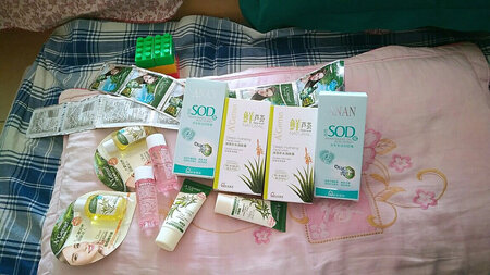 实惠，用了3年的产品，今年买的是最实惠的一次，买一送一送了这么多。???