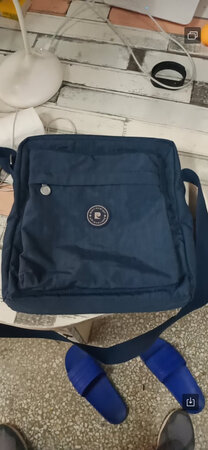 非常棒的包包，儿子特别喜欢?想买的朋友赶紧下单吧！