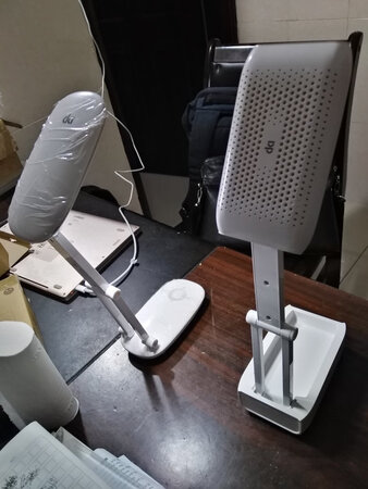 灯光柔和，外观精致，按键简单易操作，总体不错