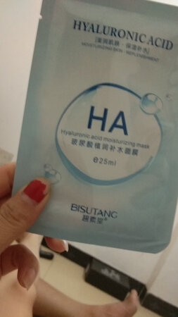 我乙经第二次买了，补水效果很好希望要买的美女门快买吧