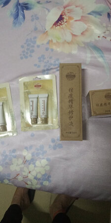 第三次买了，对痘痘很有效，去痘印也还可以，双十一优惠买来囤货的