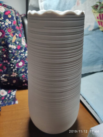 送货快包装完好无破损，双十一过后居然还便宜了，搞不懂，质量到不错