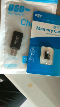 传输速度快，存储容量很好，