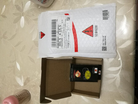 用了一天电量还可以比先前买的某品牌电量多了很多在东东购物发货快。