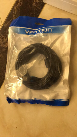 这个品牌的USB打印数据线第一次买，是京东自营店的吗物流速度很快，转天中午就收到货了，包装完好无损，拆开包装用了一条，因为放打印机的地方换了位置以后之前的打印线不够长了，换上这条10米的线感觉传输速度没有受到任何影响，打印反应速度没觉得因为线变长了而变慢，整条线的重量掂了掂也很重，感觉货真价实，良心厂家啊！