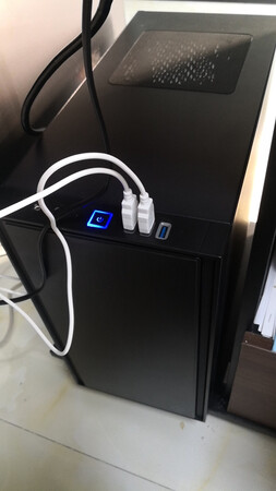 运行速度:开机很快,运行速度也不错。橙子服务666