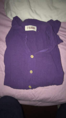 穿过两次了，看上去料子粗糙但穿着特舒服?，正是我想要的，还有那条长裙我穿了别人以为我穿了啥国际大牌……都是挺好的衣服以最少的钱穿出大牌的样^_^^_^，这店值得关注，感谢京东这平台，让我在网上随心购物而不用烦心……