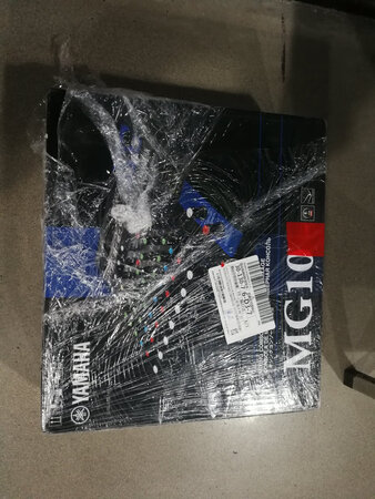 外观小巧，做工不错，音质还可以