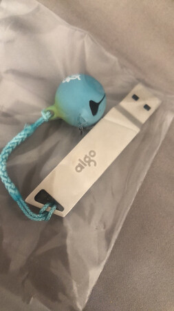 好看且待方便质感好速度快容量大