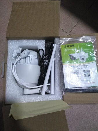报警声音够大，安装方便，在户外没有网络的环境，能用上4g信号方便安全。