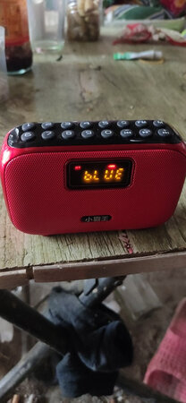 外形外观：大小正好，外观精美
做工质感：一流
音质音效：音正，无杂音，低音也非常好