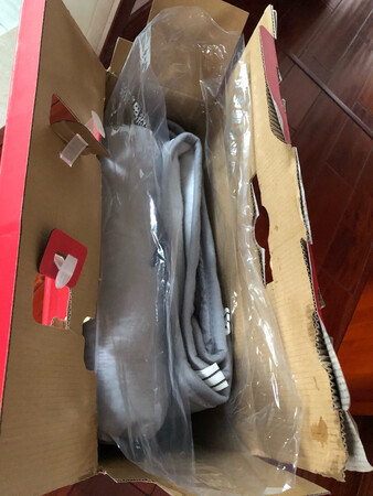东西还没用过 不知道效果如何 但是外包装箱和里面的塑料袋都是没有封的，打开状态，感觉不太专业…