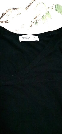 质量不错，穿着舒服合身