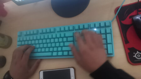 外观颜值：挺好看的，非常漂亮