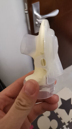 这次买的配件  在别的平台没有看到 京东有这款配件就直接买了 非常的方便 价格还是有点小贵