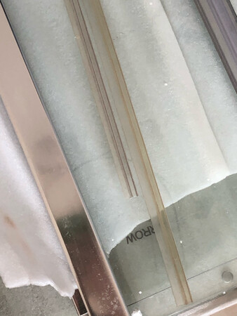 等了十天才送，一看发来的旧是东西