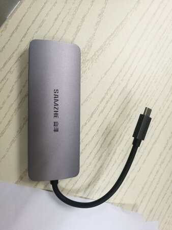 转换器收到物流很快，质量也不错很好用