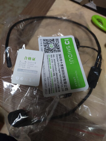 换了果然没有杂音了，原来的出现了明显的噪声了，只好再买个，希望可以久一些