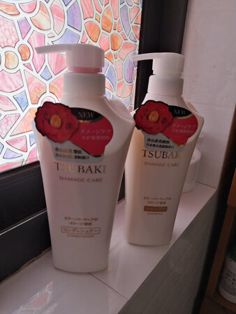 京东购物方便又快捷，物品价格低又能保证质量，快递员服务态度很好，购物首选京东。