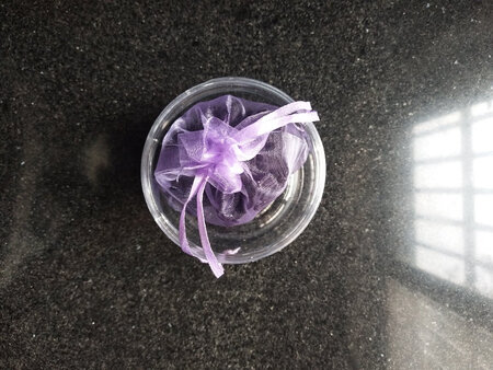 都挺好，价格便宜，我使用了优惠券就花了一分钱，很满意，物流很快，皮筋挺好，适中