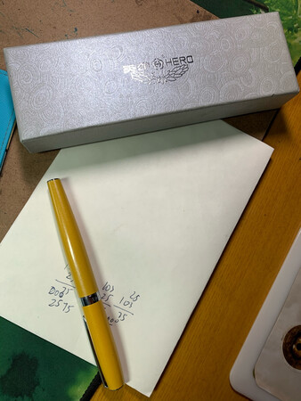 很多年不用钢笔了，忽然想用钢笔写字了