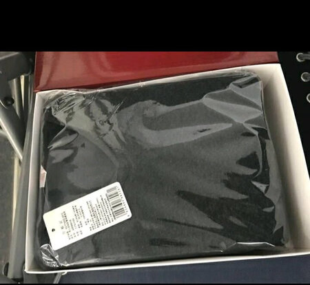 牌子的衣服效果就是不一样，很喜欢！也不脱色，！