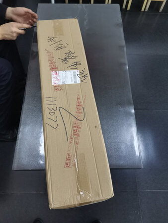 帮同事买的，包装很好，速度很快