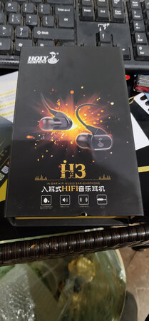 舒适度：耳机已到 卖家发货挺快的 耳机音质也很好  这次耳机还是挺满意的
