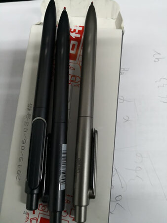 货收到了，质量非常好，外形很漂亮，出水很顺畅，与卖家的描述相符一致。非常满意，我很喜欢。完全超出期望值，质量禁得住，非常棒，发货速度也很快，包装非常仔细，封的也很严实，物流公司服务态度很好，运送速度很快，满意的一次购物。