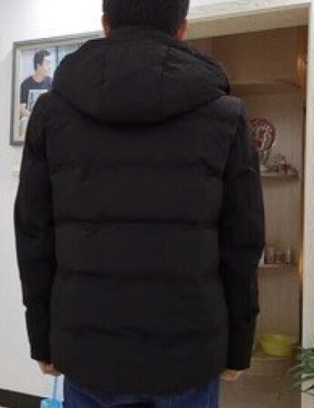 物流很快  质量很好 穿着很舒服 ……………………………………………………………………………………………………………………………………………………………………………………