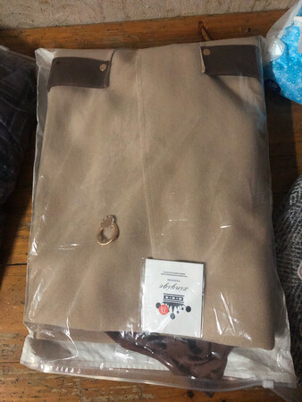买了好几套衣服在这家店，非常喜欢！