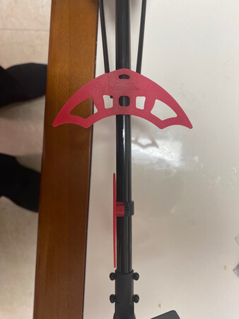 尾翼部分有掉漆，不知是物流问题还是货物本身问题。