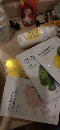泡沫很细腻 但我是明感肌不推荐
