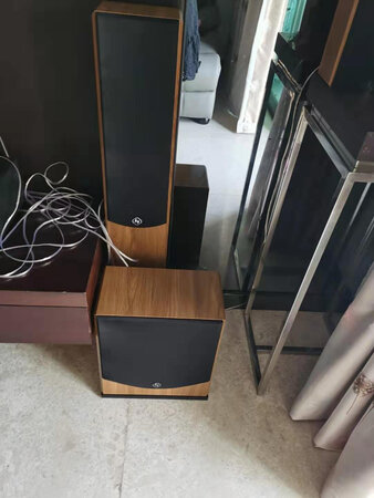货收到马上安装，试了音质效果滿意，试音在晚上声音没开太大，怕隔离屋投诉，这价位可是价廉物美，未接网络所以未测试电视效果，日后再追加评论。