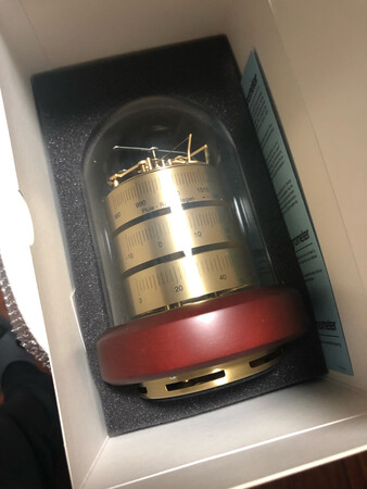 非常有档次的礼品，送给朋友很有面子。