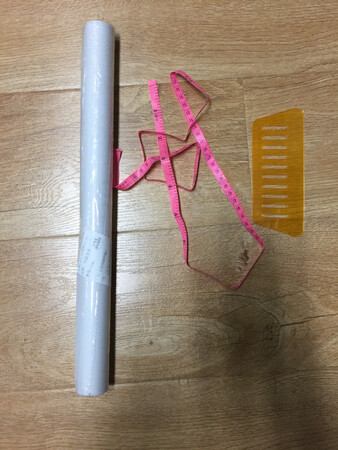 为商家点赞?虽然我买的量很少，但商家还是很负责任的且免邮费及时发来。并且还送了尺子和刮板。为温州人鸡毛换糖的精神和做法感动！祝万事顺意，财源滚滚来！