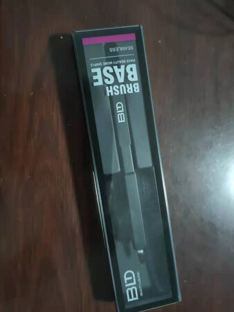 第一次买唇刷，就买到了这么好的产品，用着非常方便