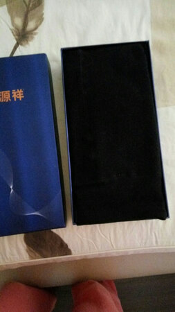 收到货感觉很厚，还没穿,应该可以吧