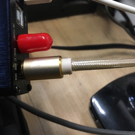 产品包装：多层包装保护线材
产品质量：做工很好
这几天快递小哥忙得很，不增加他们的负担主动去营业部取件。