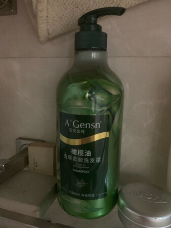 一直在用这个洗发液，柔顺效果很好