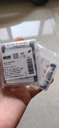 充电时长：一夜差不多
电池电量：电量很足，玩具里用，杠杠滴
物流时效：很快 
包装外观：精致