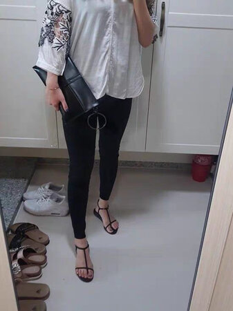 衣服很好，也很方便！