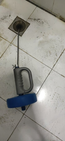 往里通倒还可以，结果拔不出来了，可咋整？好像不是那么实用啊？