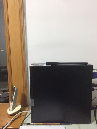 小巧玲珑，外观漂亮！声音小，在慢慢习惯w10系统，京东快递很棒！